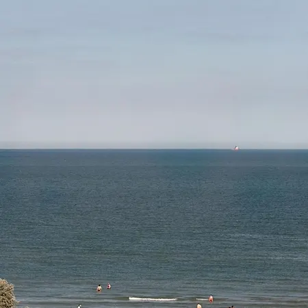 Italy Luxury Front Of The Sea מלון 3*