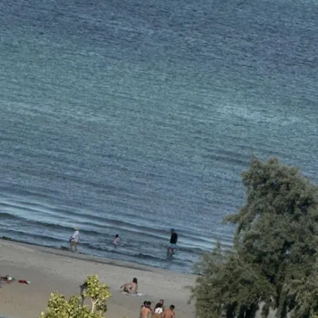 מלון Italy Luxury Front Of The Sea